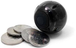 CamBall - удивительно маленькая видеокамера. Фото с сайта onegadget.ru