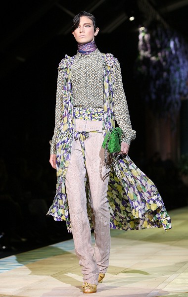 Коллекция от Roberto Cavalli сезона весна-лето 2010