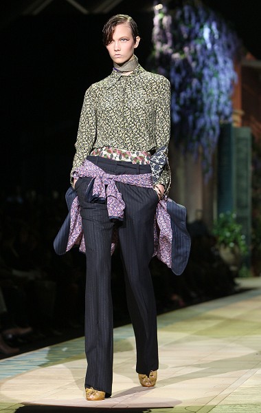 Коллекция от Roberto Cavalli сезона весна-лето 2010