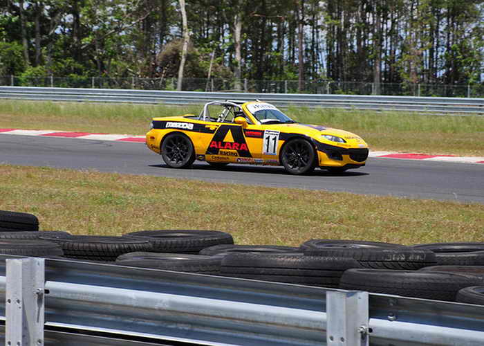 Гоночный вариант Mazda Miata MX-5. Фото: Lee Lilly/flickr.com