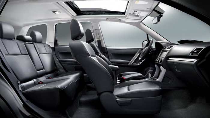 По сравнению с предыдущей моделью, салон Subaru Forester 2014 стал просторнее. Фото: Subaru Canada