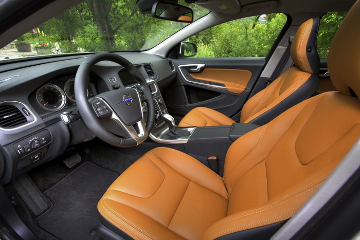 Интерьер S60. Фото: Volvo