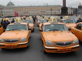 Московским таксистам выдали более 4 тыс. разрешений на работу. Фото: taxi-1.org