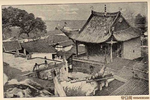 Храм в городе Чунцине. Фото: Ernest Morrison
