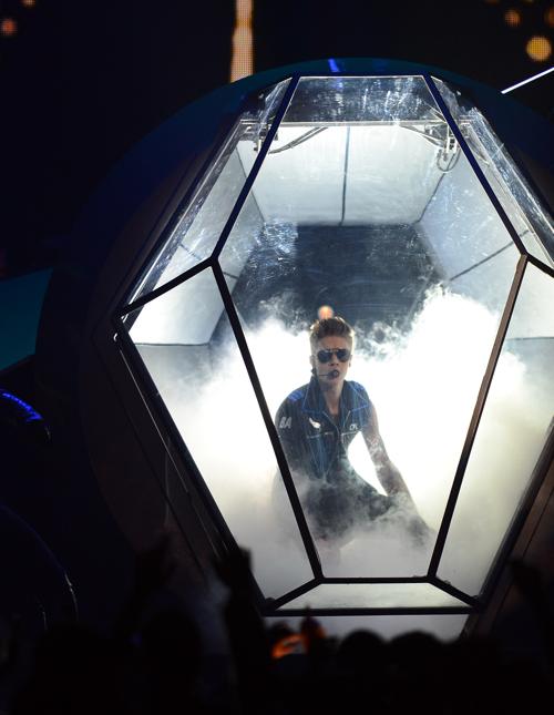 Джастин Бибер на церемонии Billboard Music Awards 2013 в Лас-Вегасе 19 мая 2013 года. Фото: Ethan Miller/Getty Images
