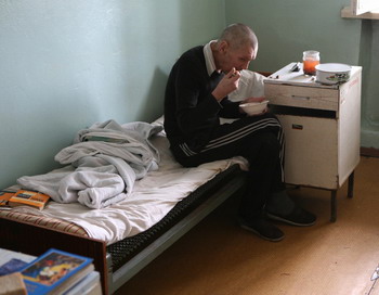 В России показатель заболеваемости ВИЧ-инфекции за 9 месяцев снизился. Фото: VALERY TITIEVSKY/AFP/Getty Images