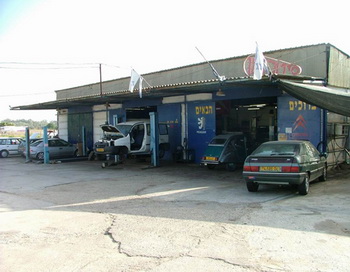 «Гаражник» - сайт о гаражах и центрах автосервиса. Фото с сайта garage.co.il