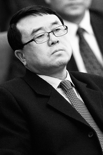 Ван Лицзюнь, бывший начальник Управления общественной безопасности Чунцина, участвует в политической встрече в марте 2011 года. Фото: Feng Li/Getty Images