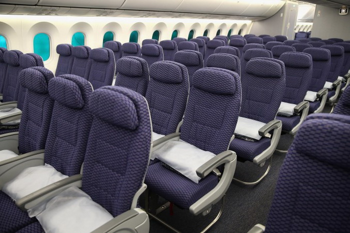Салон «Боинга 787» авиалинии United Airlines, выставленный на показ после прибытия в международный аэропорт О’Хара. Фото: Scott Olson/Getty Images