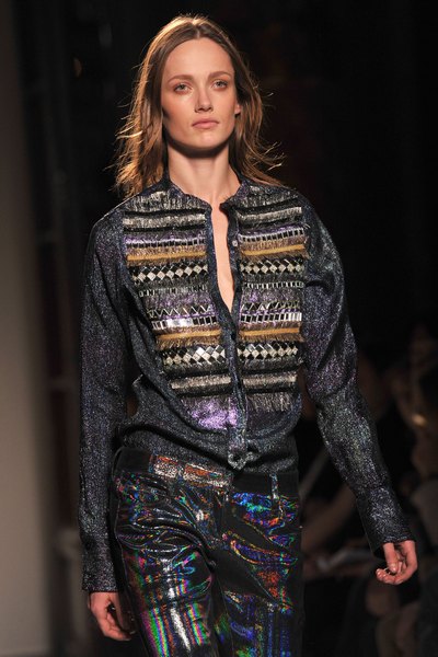 Парижская неделя моды: коллекция Balmain, 3 марта 2011, Париж, Франция. 