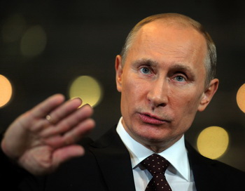 Путин обвиняет оппозицию в бесцельности. Фото: STR/AFP/Getty Images