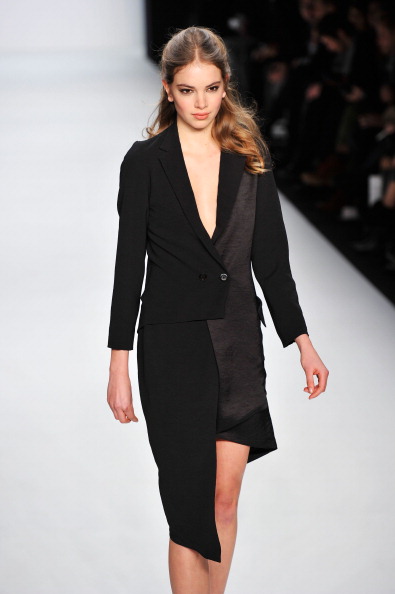 Camilla Norrback, Ida Sjoestedt & Diana Orving Show: Неделя моды Mercedes-Benz, 21 января 2011, Берлин, Германия. Фоторепортаж