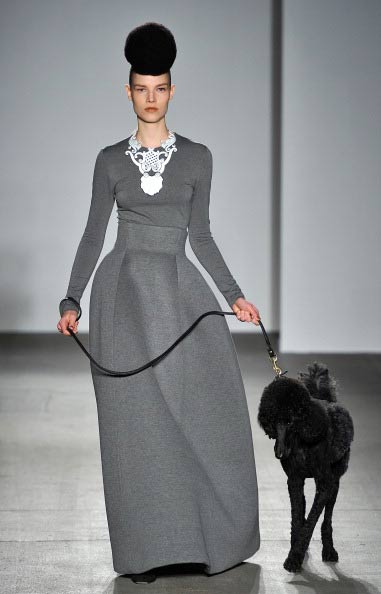 Коллекция Isaac Mizrahi на Неделе моды Mercedes Benz Fashion Week 2011, 17 февраля 2011, Нью-Йорк