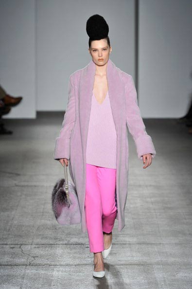 Коллекция Isaac Mizrahi на Неделе моды Mercedes Benz Fashion Week 2011, 17 февраля 2011, Нью-Йорк