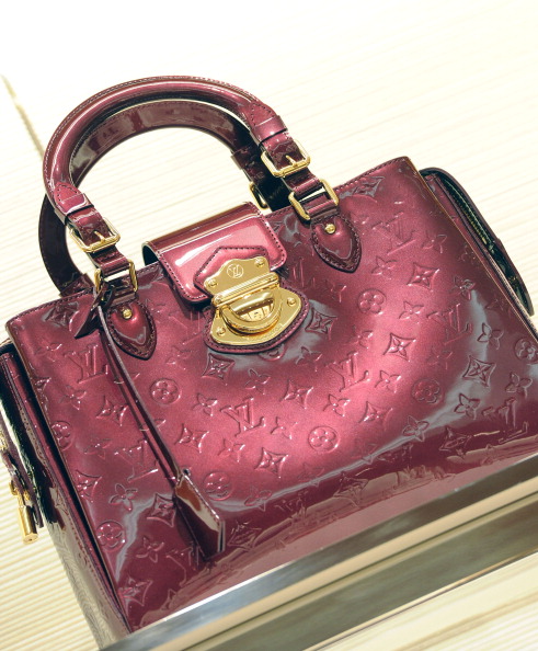В бутике Louis Vuitton, 14 декабря 2010, Атланта, Джорджия