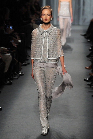 Коллекция Chanel на Неделе моды весна-лето 2011, 25 января 2011, Париж, Франция