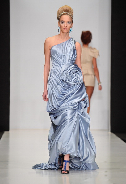 Показ Дома Моды «Элеонор» в рамках Mercedes-Benz Fashion Week Russia, 2 апреля 2011, Москва, Россия