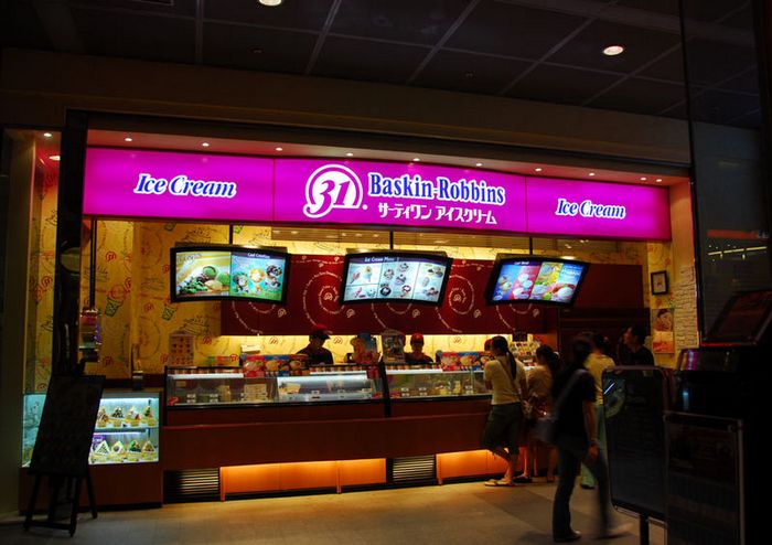 Baskin Robbins в ТаКафе йване. Фото: SElefant/ru.wikipedia.org