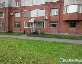 Коммерческая недвижимость на первом этаже жилого дома — выгодное решение. Фото с сайта www.nedkarta.ru