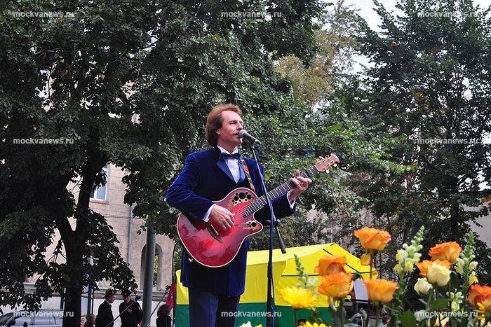 Бульвар искусств, 2011.  Фото с сайта mockvanews.ru