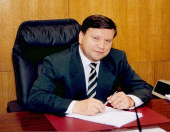 Директор экономико-технологического колледжа питания, заслуженный учитель РФ Борис Николаевич Исаев