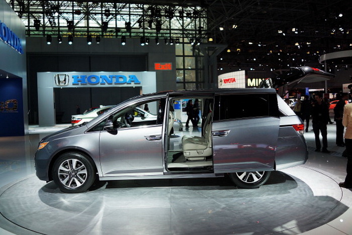 НЬЮ-ЙОРК, 27 марта: новая Honda Odyssey 2014 минивэн. Фото: Spencer Platt / Getty Images.