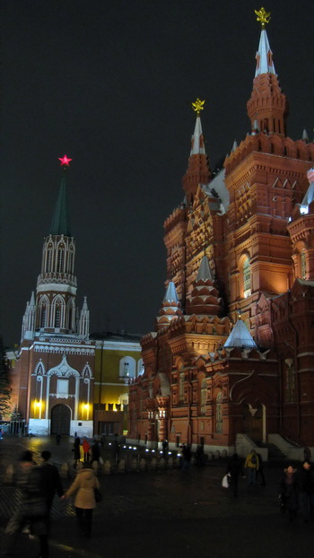 Вечерняя Москва. Фото Николая Зуева