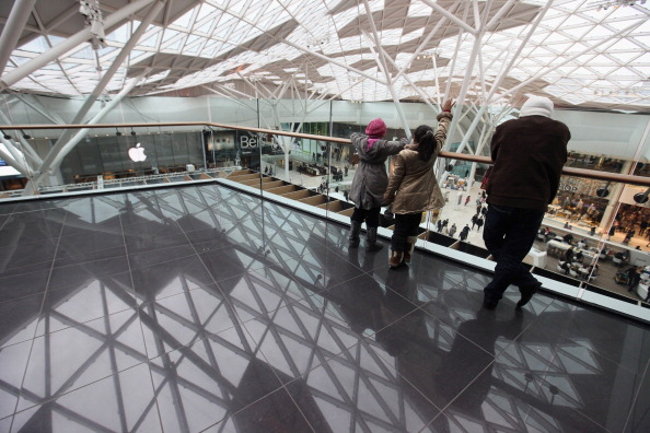 Лондон-2012. «Вестфилд» (Westfield) - гигантский торговый цент - открылся в английской столице в Shepherds Bush. Фото: Oli Scarff/Getty Images