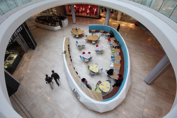 Лондон-2012. «Вестфилд» (Westfield) - гигантский торговый цент - открылся в английской столице в Shepherds Bush. Фото: Oli Scarff/Getty Images