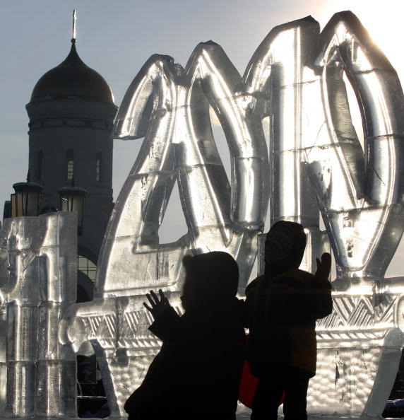 Галерея российской ледовой скульптуры в Москве. Фото: ALEXANDER NEMENOV/AFP/Getty Images