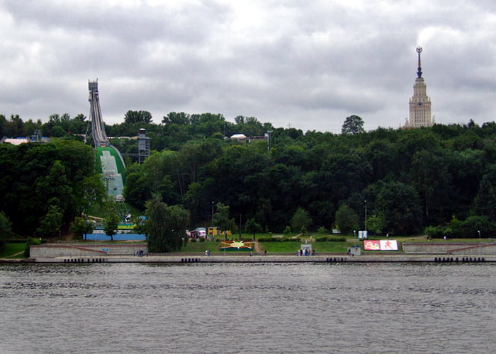 Воробьёвы горы. Фото: Simm/commons.wikimedia.org