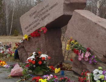В Иркутске провели акцию памяти политических репрессированных в России. Фото: Оксана Торбеева/Великая Эпоха (The Epoch Times)