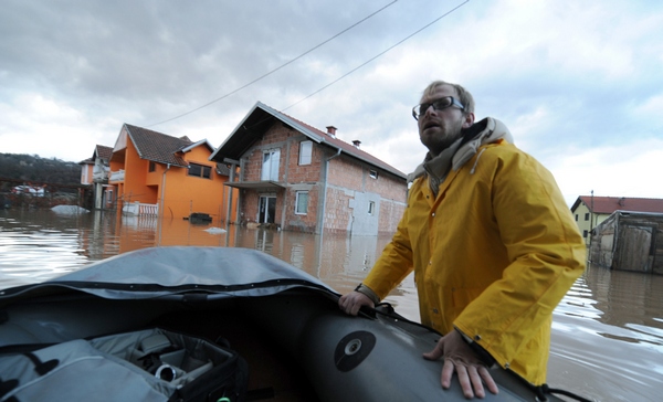 На Балканах бушует водная стихия. Сараево, Босния и Герцеговина. Фото: ELVIS BARUKCIC/AFP/Getty Images