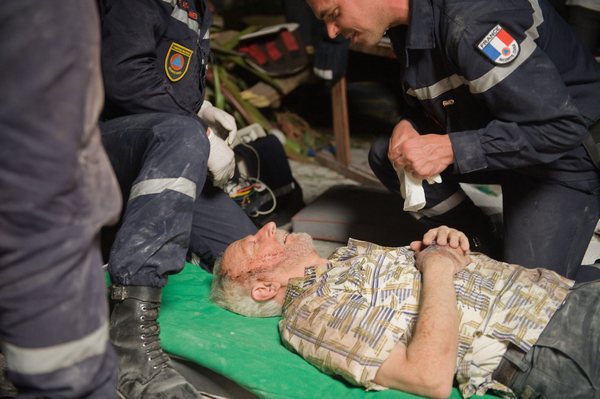  Землетрясение на Гаити — одно из самых страшных в мировой истории. Фото: NICHOLAS KAMM/AFP/Getty Images