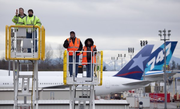 Долгожданный полет нового реактивного самолета, Боинга-787, состоялся во вторник. Фото: Stephen Brashear/Getty Images