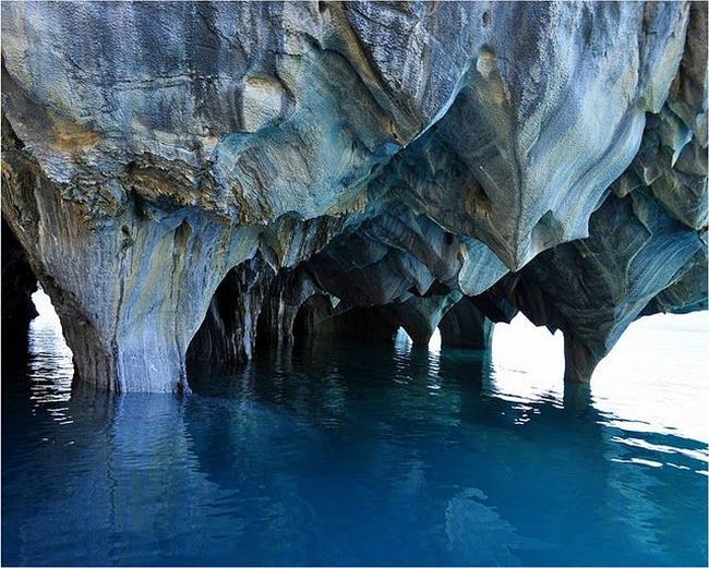 Мраморные пещеры Las Cavernas de Marmol. Фото с сайта animalworld.com.ua