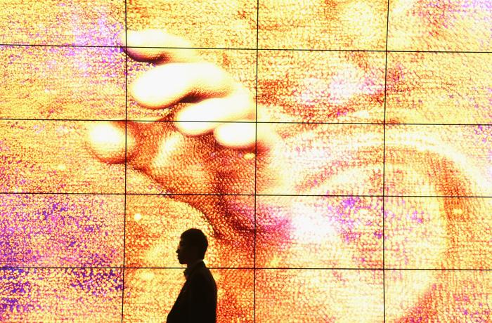 На открывшейся 53-й международной выставке бытовой электроники IFA 2013 в Берлине 5 сентября 2013 года. Фото: Sean Gallup/Getty Images