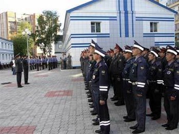 Томские милиционеры. Фото с uvd.tomsk.ru