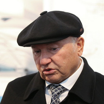 Юрий Лужков. Фото из архива РИА Новости