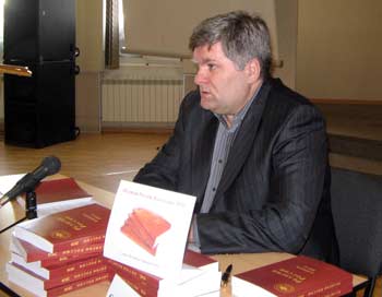 Профессор религиоведения Михаил Одинцов - президент Общероссийской общественной организации   «Объединение исследователей религии» (РОИР) и начальник Отдела защиты свободы совести при Аппарате   Уполномоченного по правам человека в РФ. Фото: Татьяна Петрова/Великая Эпоха