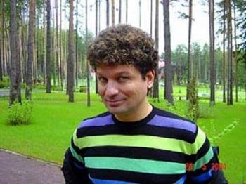 Уличная драка закончилась для Сергея Минаева реанимацией. Фото с eformat.co.ua