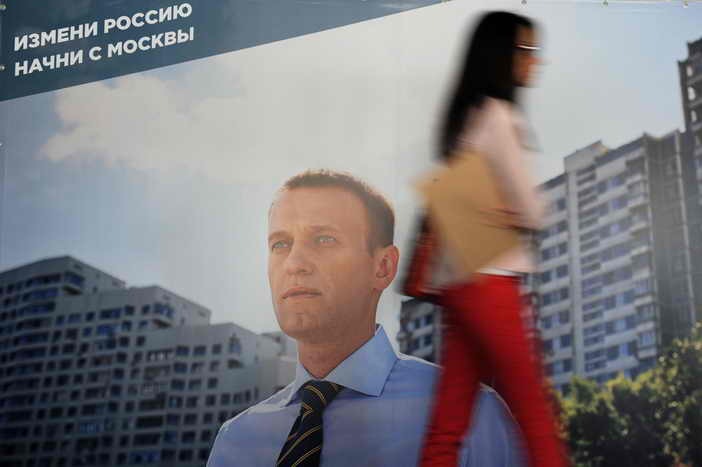 Мосгоризбирком опубликовал промежуточный отчёт о размерах избирательных фондов кандидатов на пост мэра Москвы, о поступлении и расходовании средств. Самым богатым кандидатом оказался Сергей Собянин: на его счёт поступило 100,5 млн рублей. Второе место получил Алексей Навальный, в фонд которого перечислено 31,6 млн рублей. Фото:  VASILY MAXIMOV/AFP/Getty Images