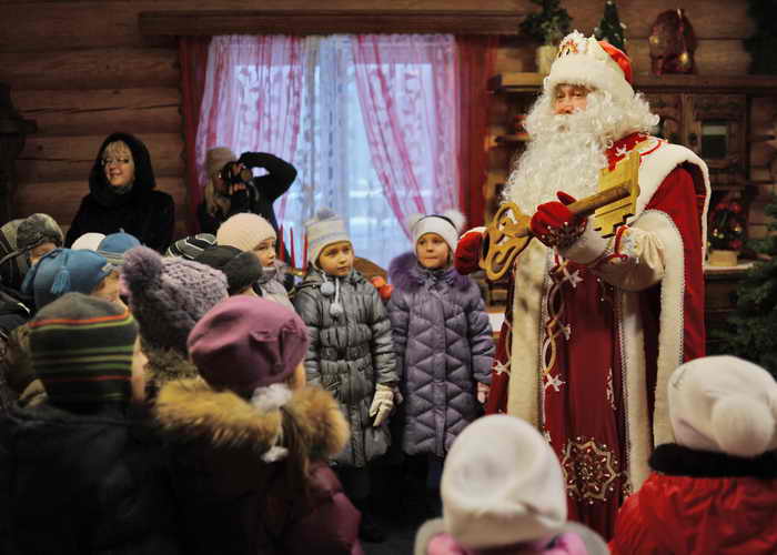  Дед мороз. Фото: NATALIA KOLESNIKOVA/AFP/Getty Images