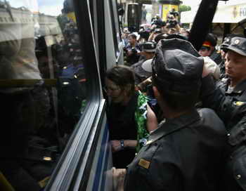  В Санкт-Петербурге 9 августа прошла несанкционированная акция против этнопреступности. Поводом для её проведения послужило убийство 23-летнего жителя Санкт-Петербурга. Фото: Jeff J Mitchell/Getty Images