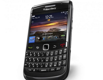 На этой неделе Research in Motion представила свою новую модель, Blackberry Bold 9780. Фото сайта theepochtimes.com