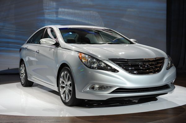 Hyundai Sonata, седан, один из главных претендентов на главный приз. Фото: STAN HONDA/AFP/Getty Images  