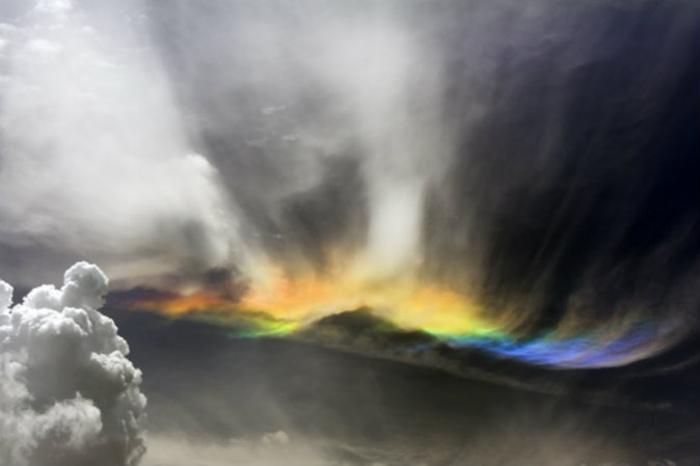 Огненная радуга. Фото: Shutterstock*