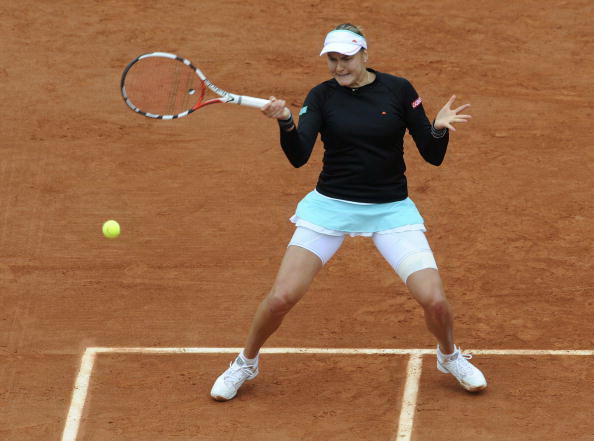 Надежда Петрова. Фото: Boris HORVAT, Jacques DEMARTHON, Julian FINNEY/AFP/Getty Images