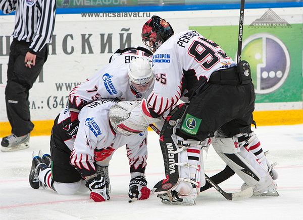 Фото с сайта hcsalavat.ru