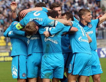 Питерский «Зенит» обыграл «Анжи». Фото с сайта soccer.ru
